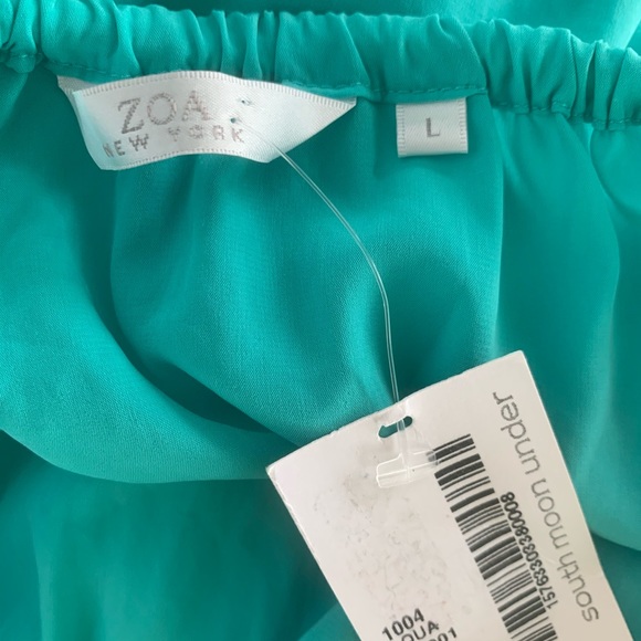 ZOA Aqua jumpsuit in size large. Strapless. - Picture 5 of 8